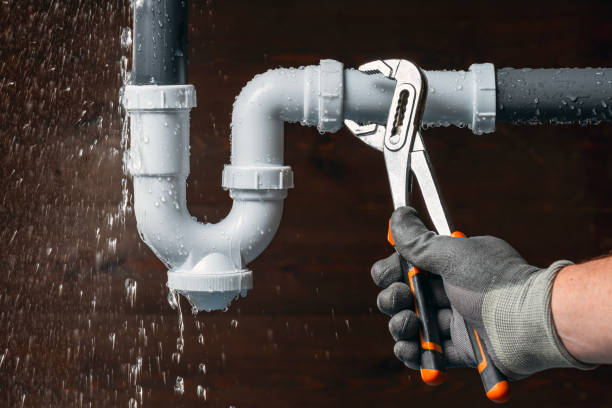 Professional Drain Cleaning technician working in Pomona, KS